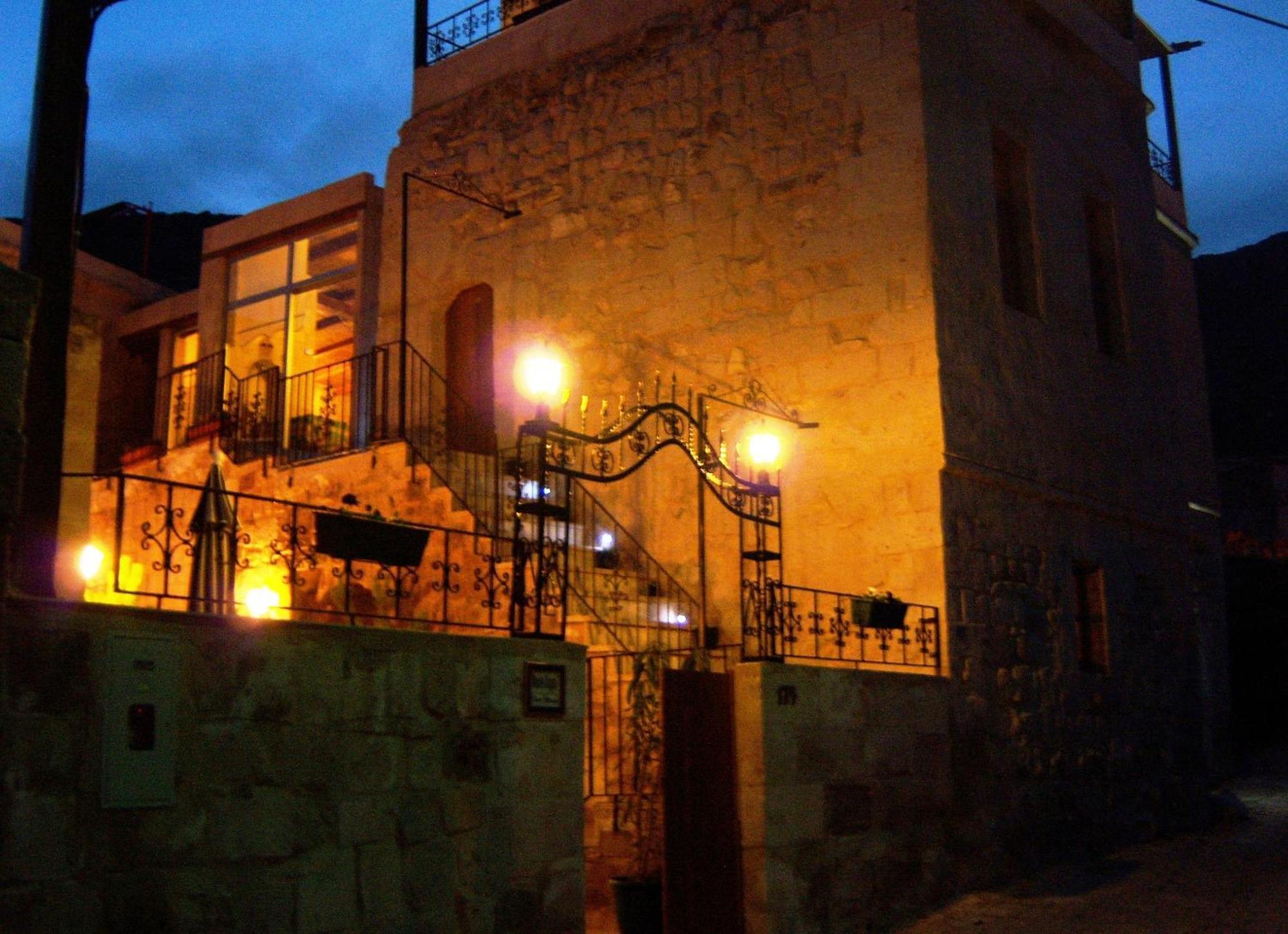 Monte Cappa Cave House Bed & Breakfast Ürgüp Exterior foto